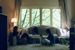 Lire la suite à propos de l’article LA QUOTIVIENNE DU 19 SEPTEMBRE 2025 : PERDUE SUR UNE ILE AVEC LE DUO PIROGUE , BLIND TEST DU CHOUCAS ET TOUT PEUT DEVENIR UN INSTRUMENT !!!