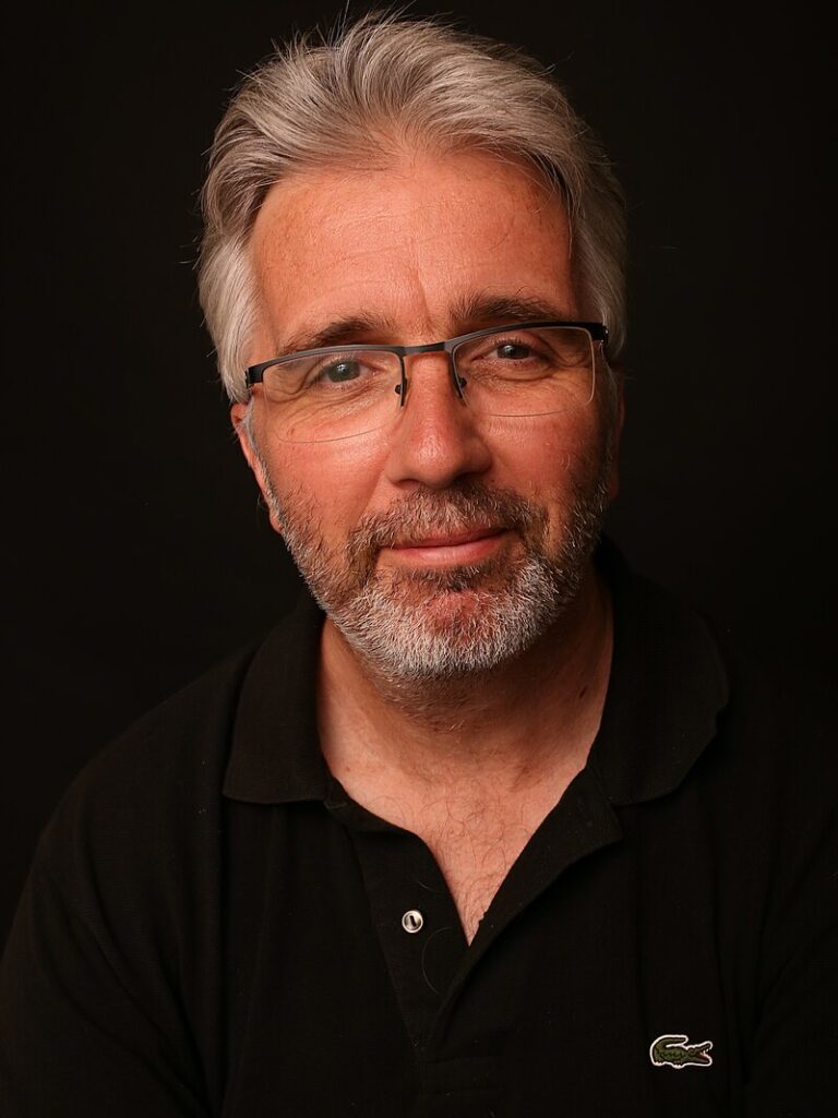 Lire la suite à propos de l’article Les chemins de traverses – Sur les chemins de la guerre économique