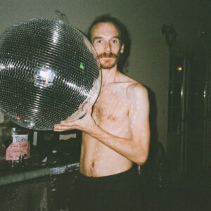 Lire la suite à propos de l’article L&rsquo;ARTISTE DE LA SEMAINE : CANARD , TOUTES LES NUITS ET THE WAY YOU MAKE ME FEEL !!!